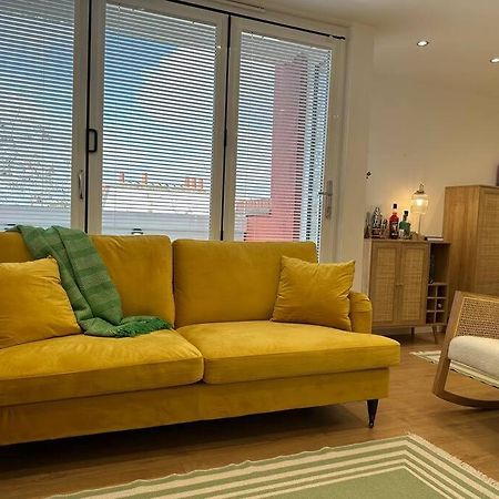 Stylish, Smart & Fun 4 Bed Home Λονδίνο Εξωτερικό φωτογραφία