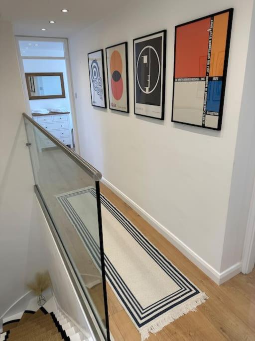 Stylish, Smart & Fun 4 Bed Home Λονδίνο Εξωτερικό φωτογραφία